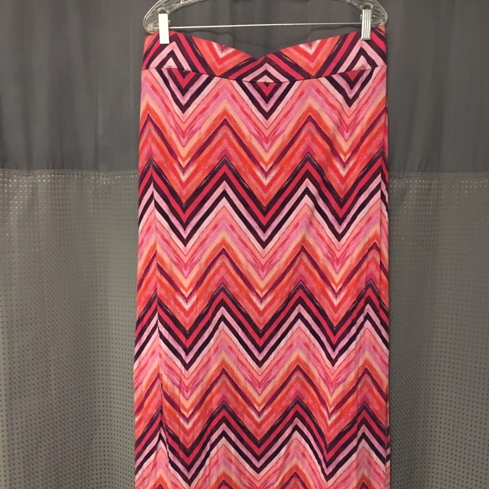 ANA maxi with side slits